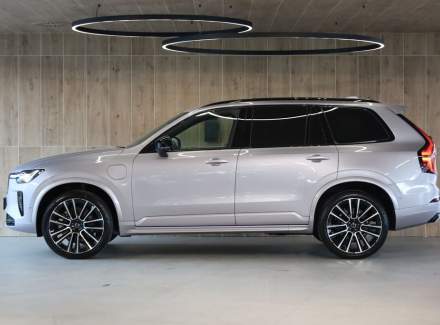 Volvo - XC90