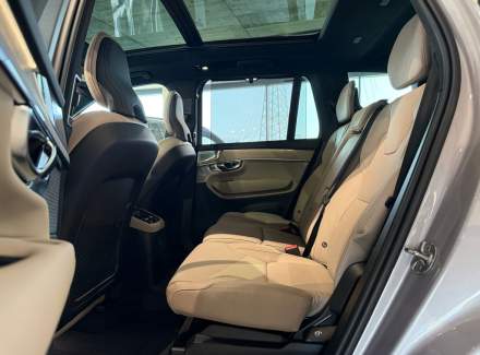 Volvo - XC90