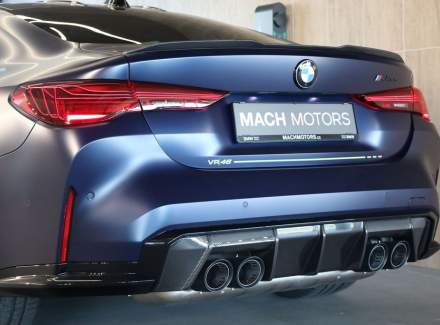 BMW - M4