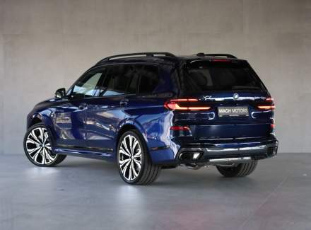BMW - X7