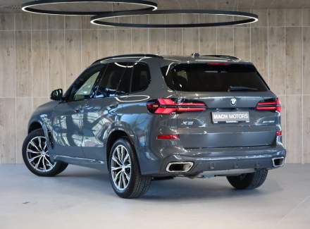 BMW - X5
