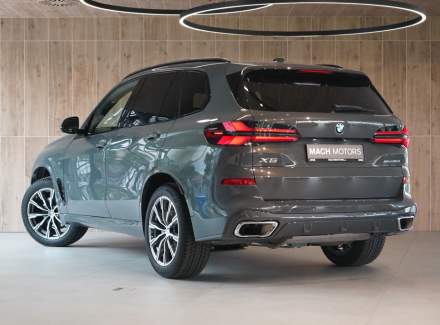 BMW - X5