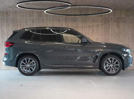 BMW - X5