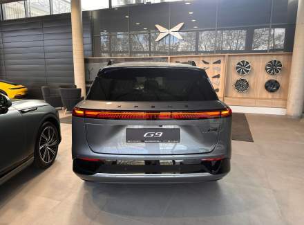 XPENG - G9