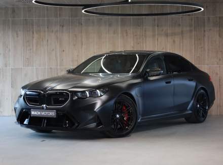 BMW - M5