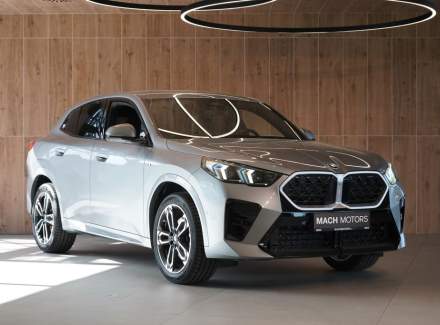 BMW - X2