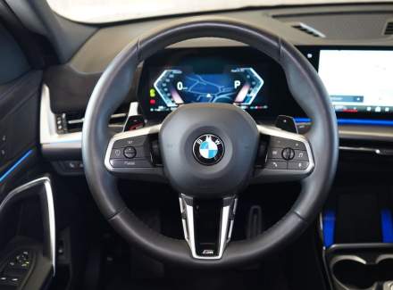 BMW - X2