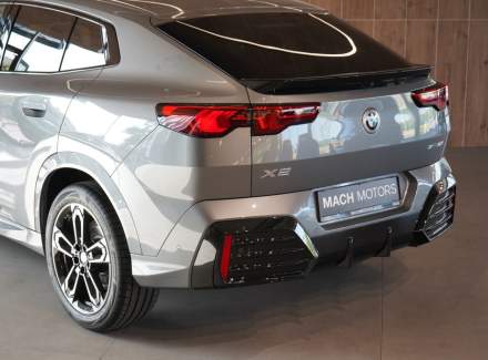 BMW - X2