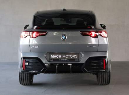 BMW - X2