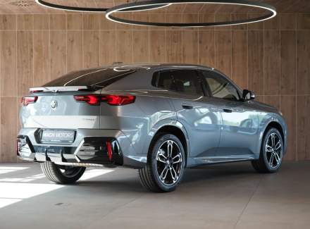 BMW - X2