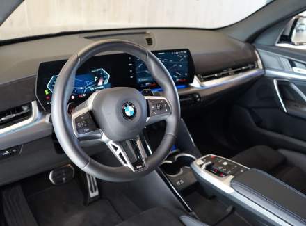 BMW - X2