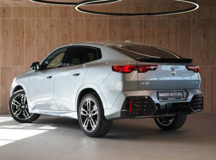 BMW - X2
