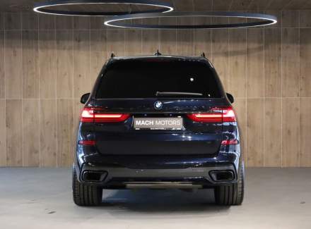 BMW - X7
