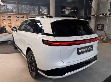 XPENG - G9