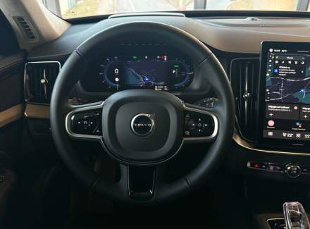 Volvo - XC90