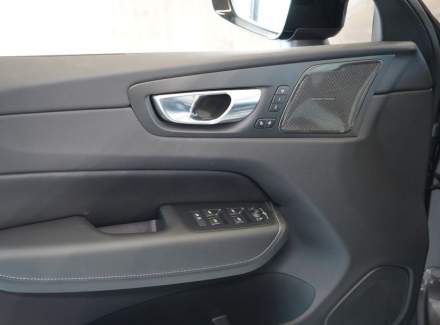 Volvo - XC60