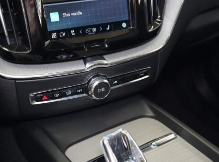 Volvo - XC60