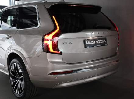Volvo - XC90