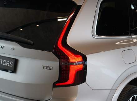 Volvo - XC90