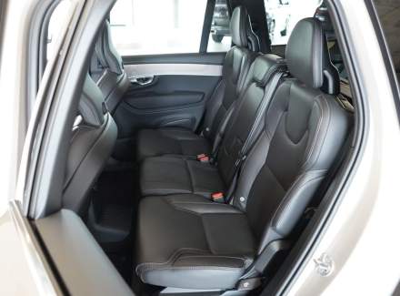 Volvo - XC90