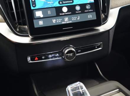 Volvo - XC90