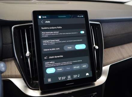 Volvo - XC90
