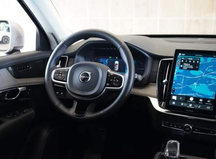 Volvo - XC90