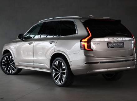 Volvo - XC90
