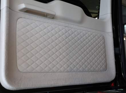 Mercedes-Benz - G-class