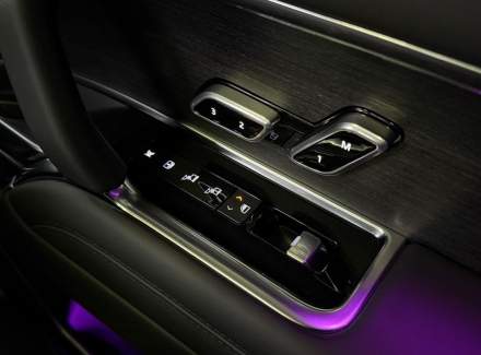 Land Rover - Range Rover