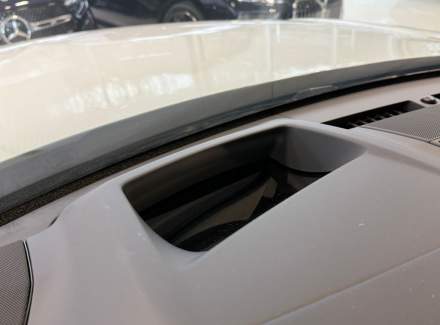 Land Rover - Range Rover