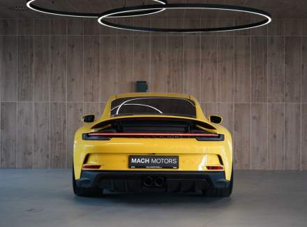 Porsche - 911