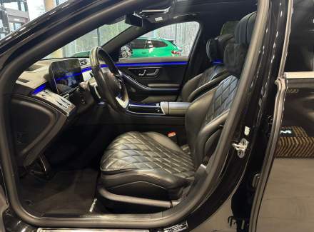 Mercedes-Benz - S-class