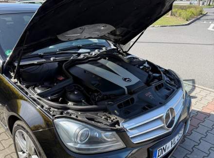 Mercedes-Benz - C-class