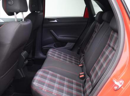 Volkswagen - Polo