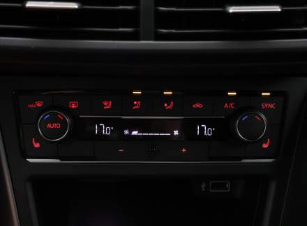 Volkswagen - Polo