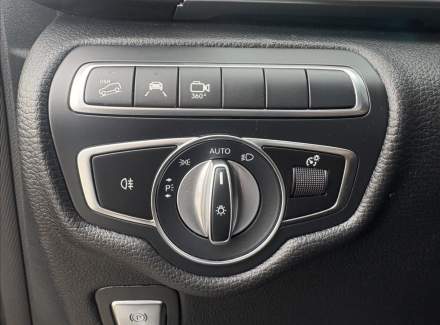 Mercedes-Benz - V-class