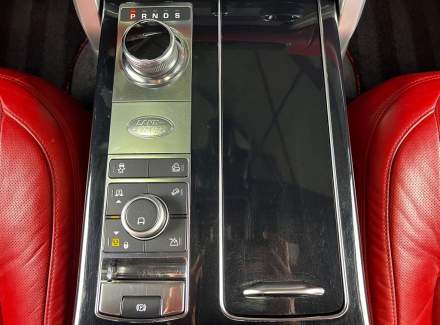 Land Rover - Range Rover