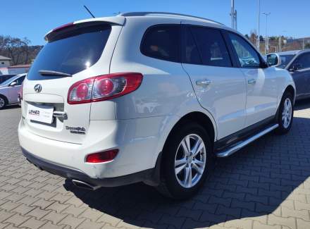 Hyundai - Santa FE