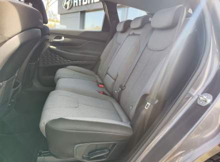 Hyundai - Santa FE