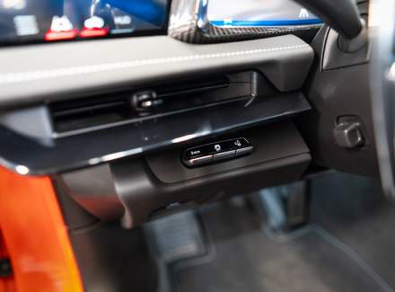 Chevrolet - Corvette