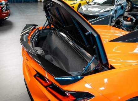 Chevrolet - Corvette