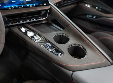 Chevrolet - Corvette