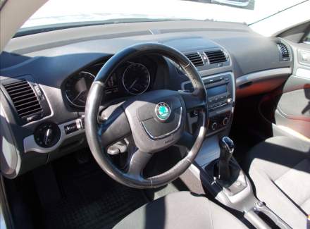 Škoda - Octavia