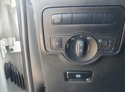 Mercedes-Benz - Vito