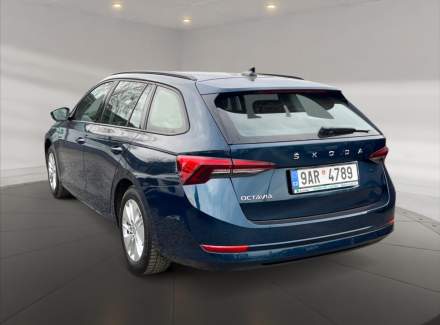 Škoda - Octavia