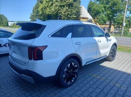 Kia - Sorento