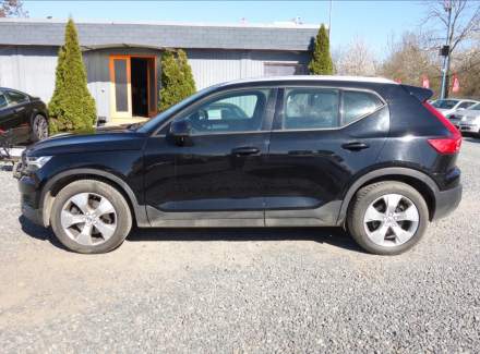 Volvo - XC40