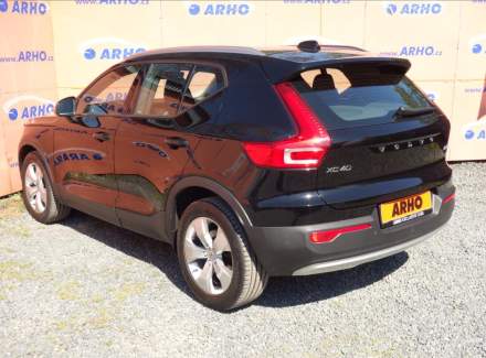 Volvo - XC40