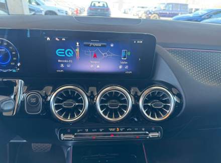 Mercedes-Benz - EQA